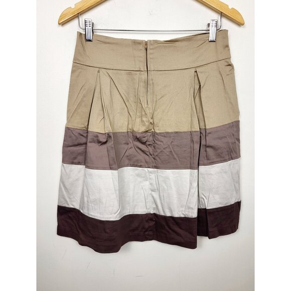 Urban Behavior pleated colour block high waisted skirt. Sizes like a medium - Picture 2 of 4